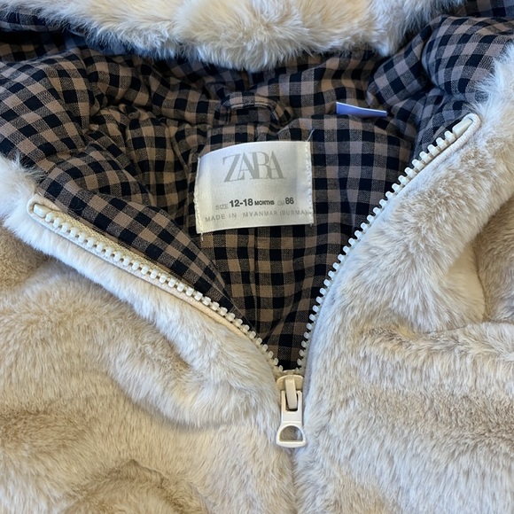 Zara Fur Jacket EUC 12-18mos - Picture 6 of 13